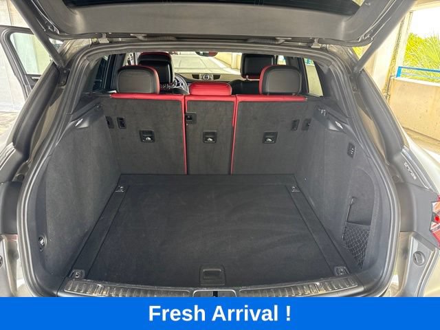 Used 2018 Porsche Macan Turbo AWD/4WD image 4