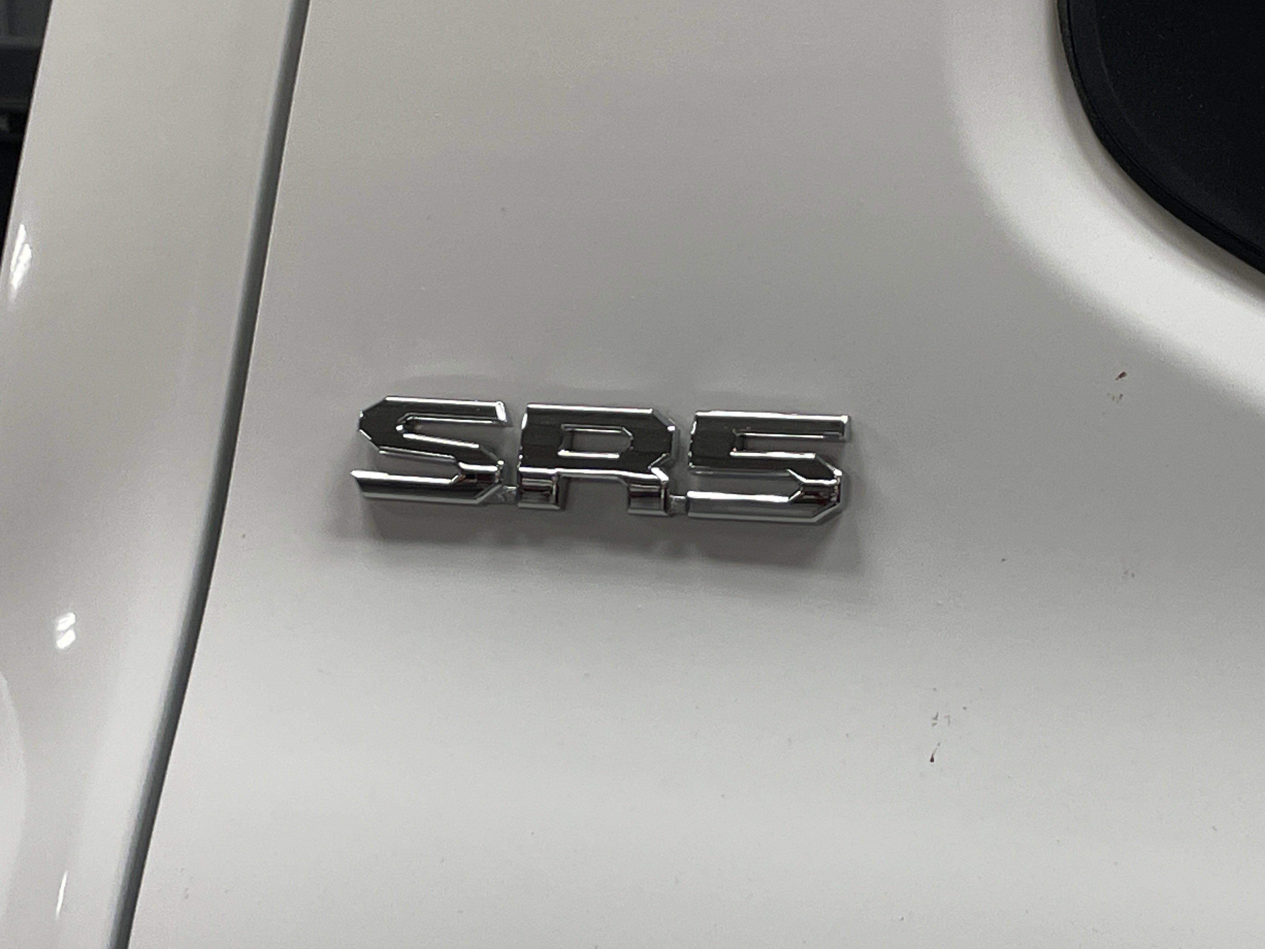Used 2025 Toyota Tacoma SR5 AWD/4WD image 9