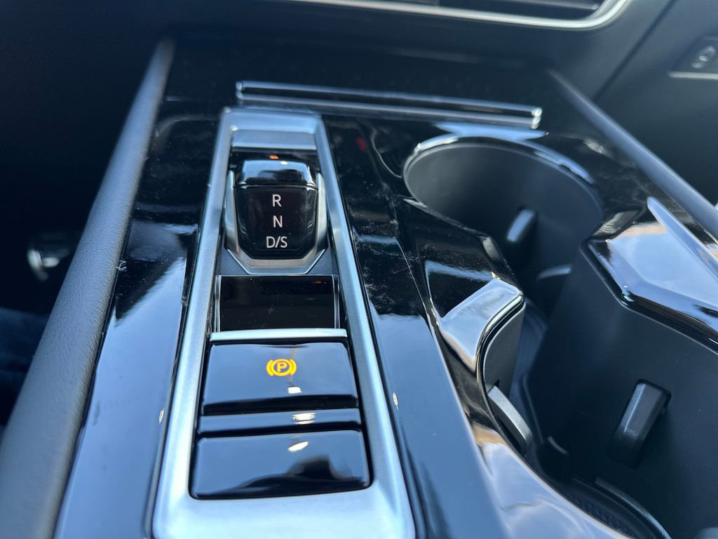 New 2026 Volkswagen Atlas SEL Premium R-Line image 12