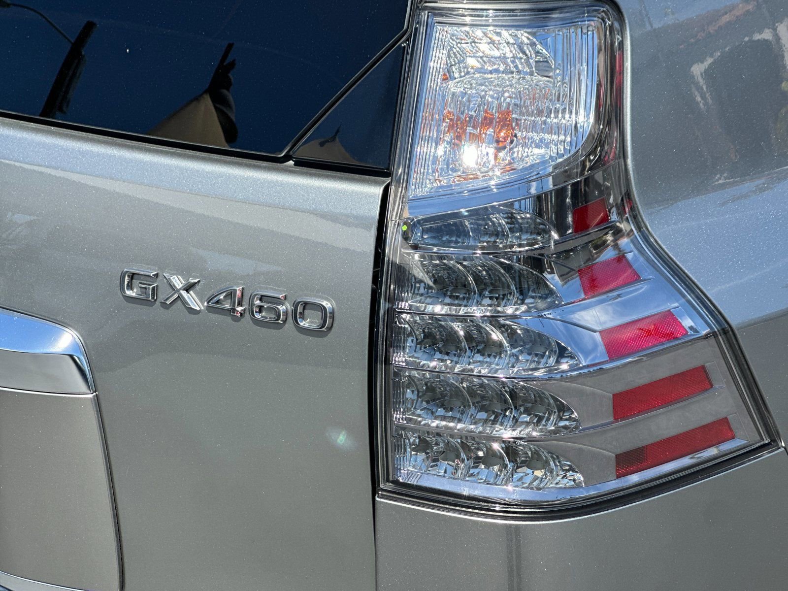Used 2022 Lexus GX 460 Premium w/ Premium Package AWD/4WD image 34