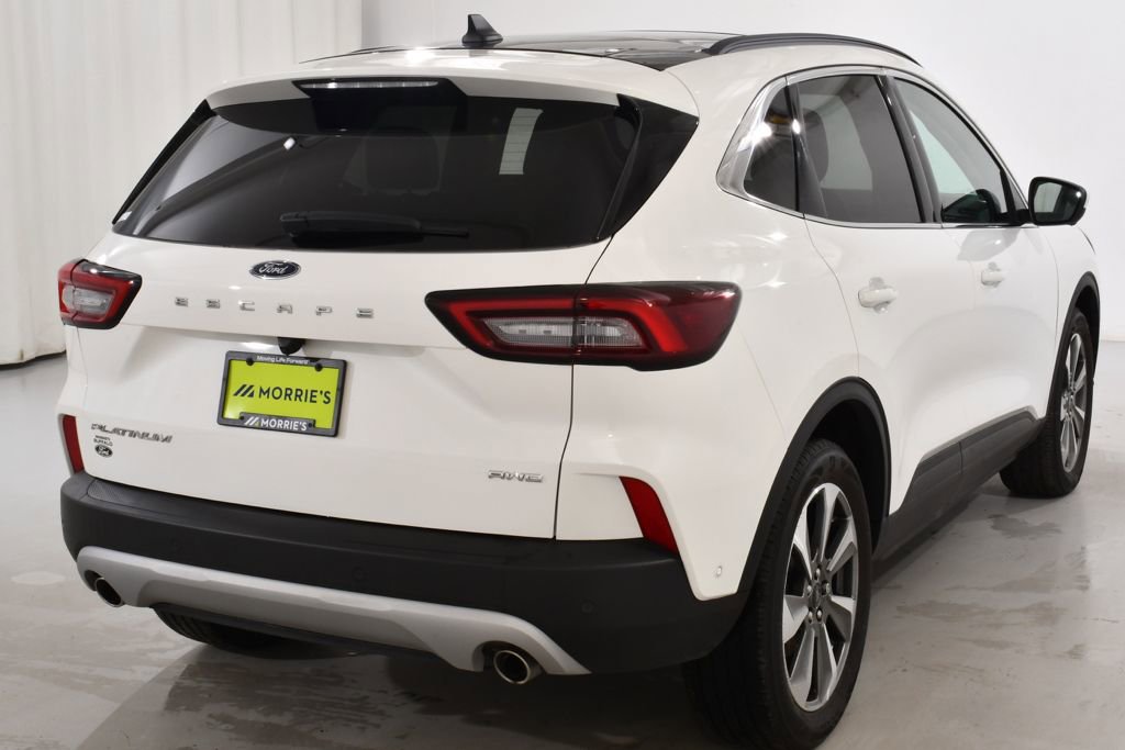 Used 2023 Ford Escape Platinum w/ Premium Technology Package image 12