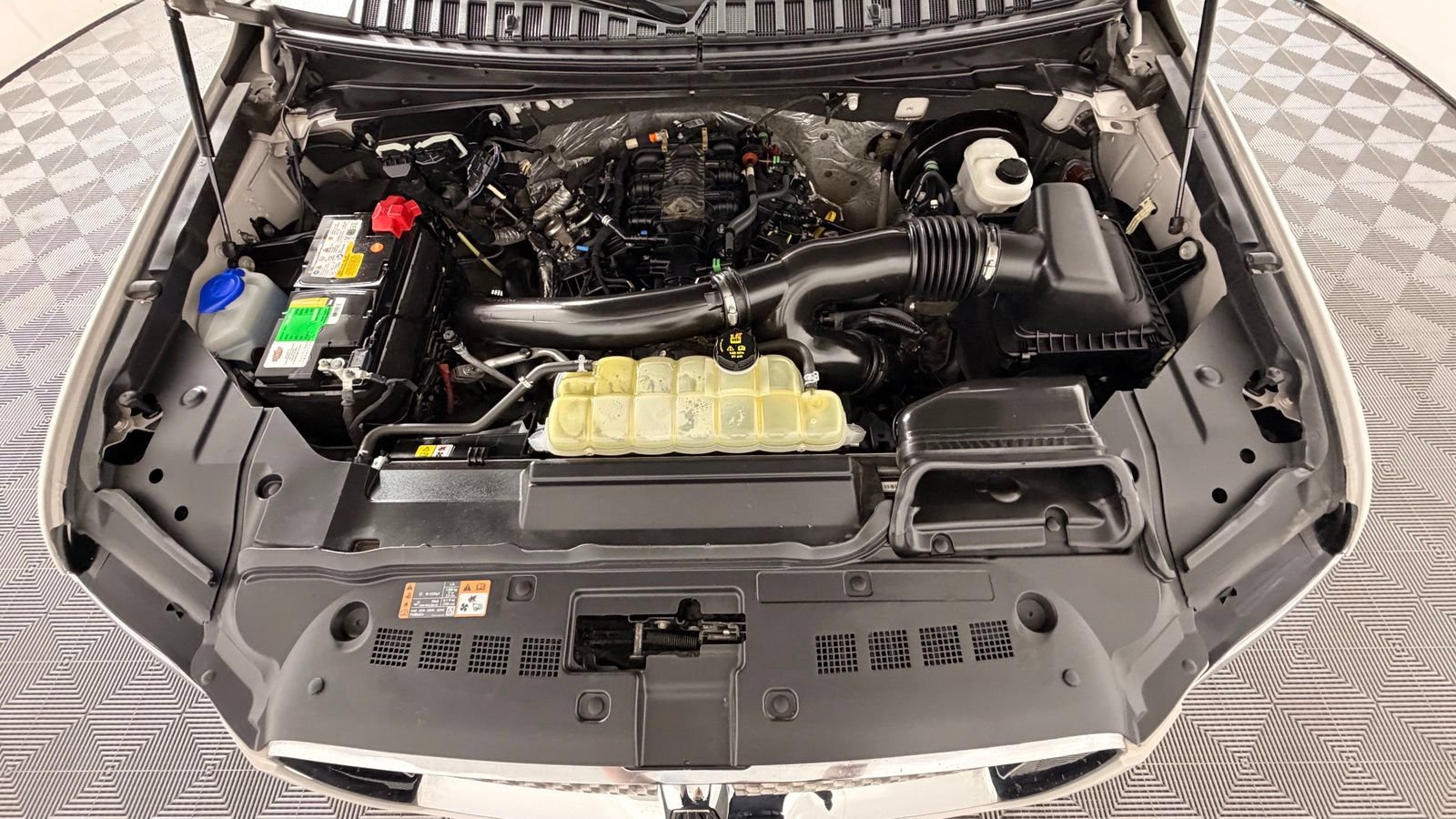 Used 2021 Lincoln Navigator L Reserve AWD/4WD image 24