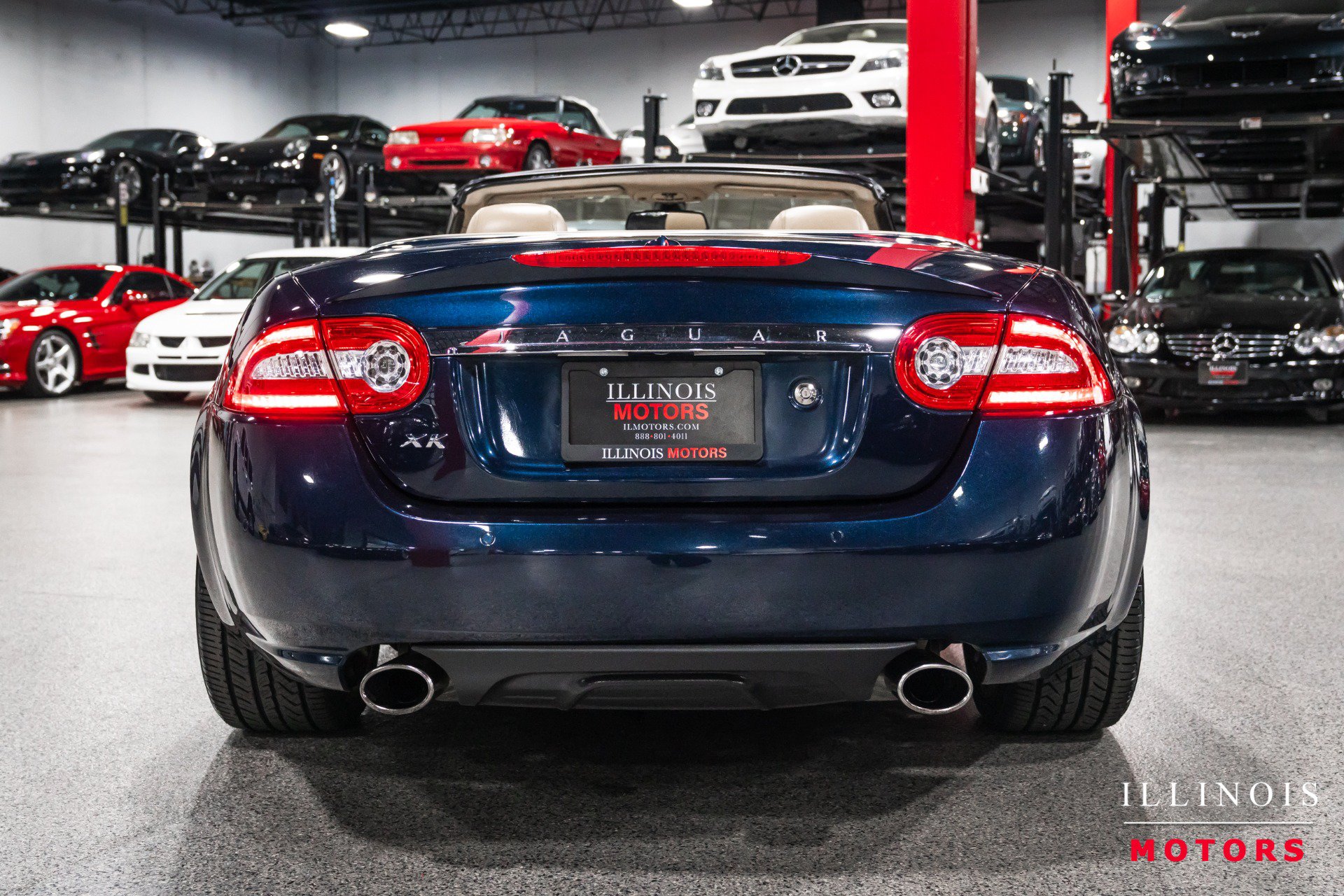 Used 2010 Jaguar XK Convertible RWD image 4