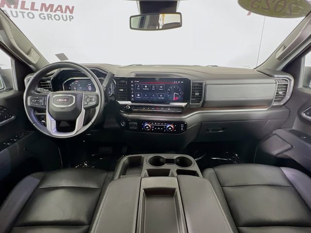 Used 2025 GMC Sierra 1500 SLT AWD/4WD image 25
