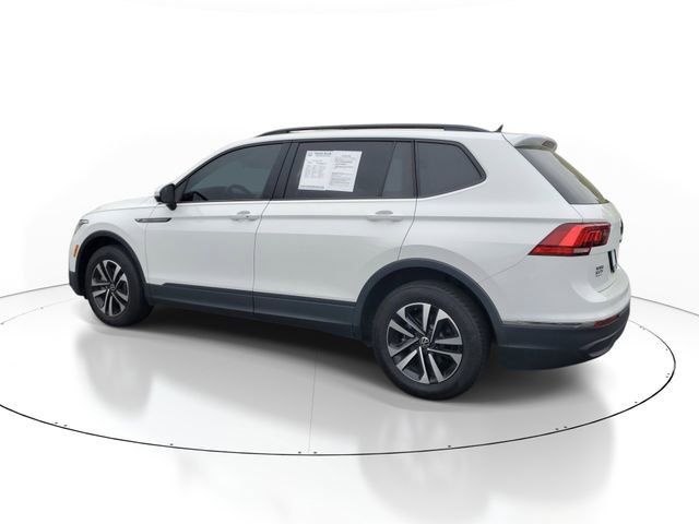 Used 2024 Volkswagen Tiguan S image 4