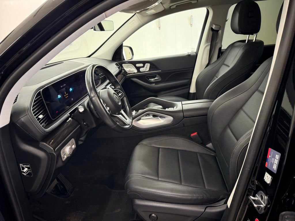 Used 2023 Mercedes-Benz GLS 450 4MATIC image 5