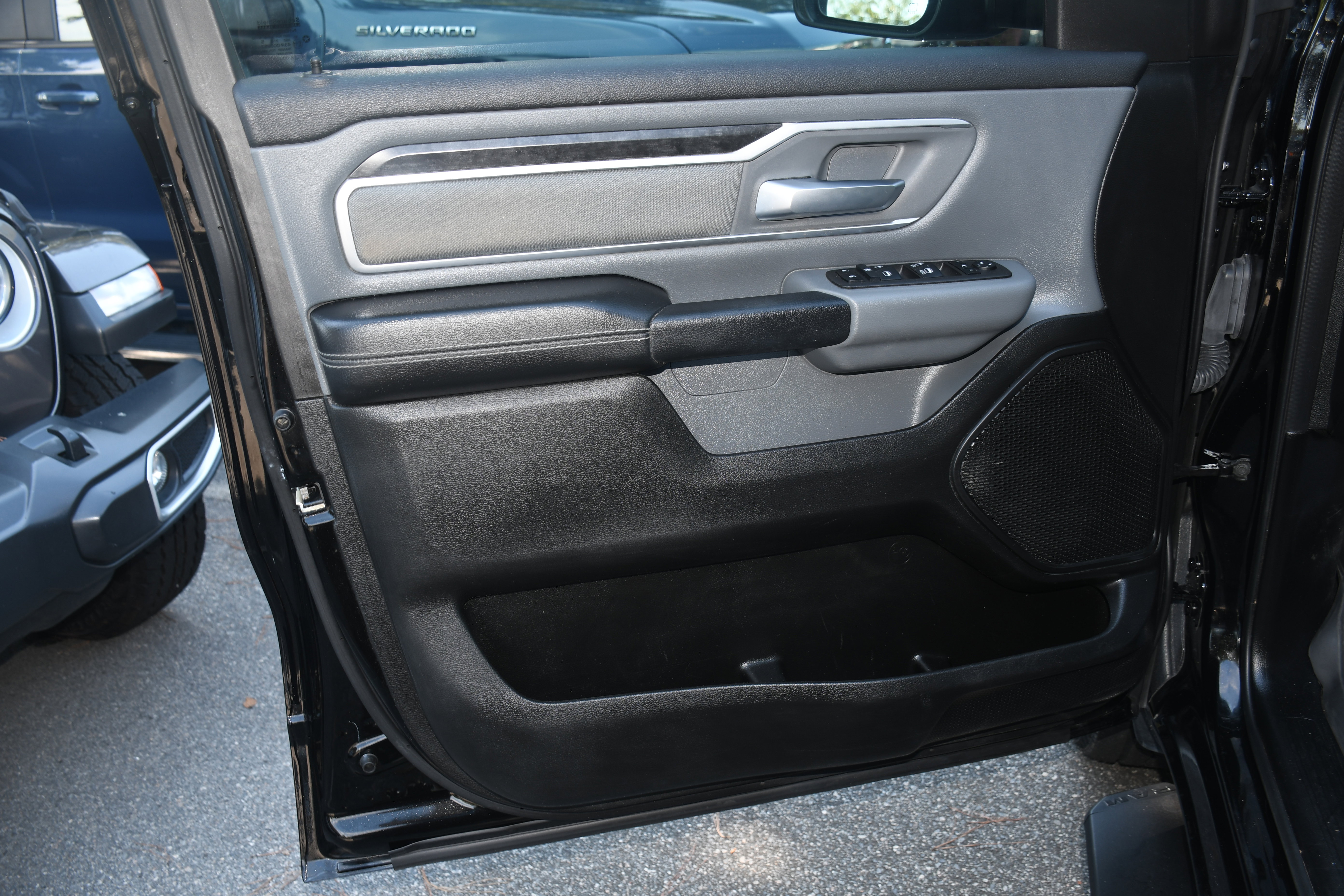 Used 2022 RAM 1500 Big Horn image 10