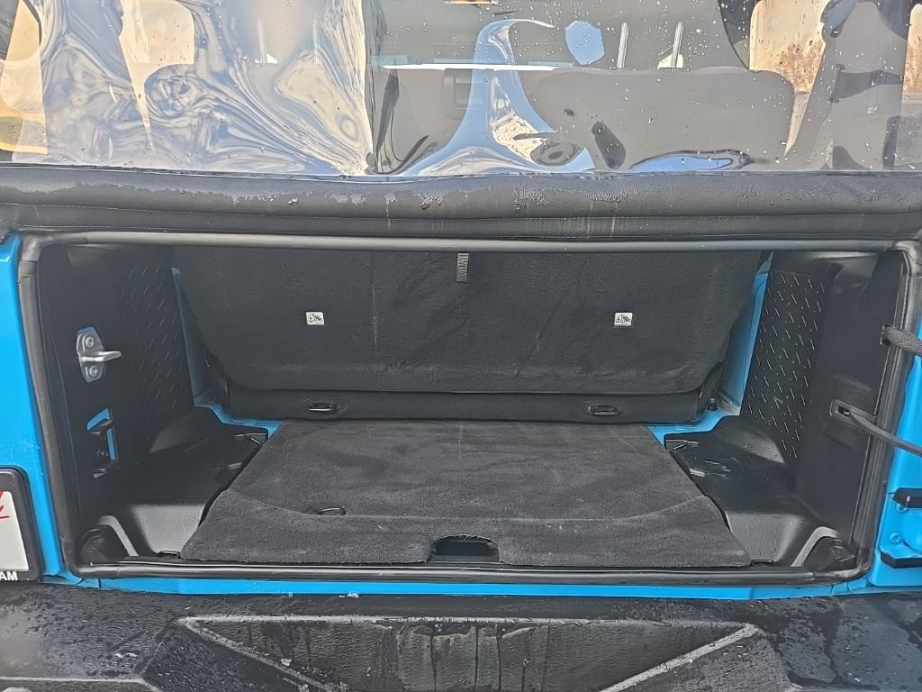 Used 2018 Jeep Wrangler Sport image 86