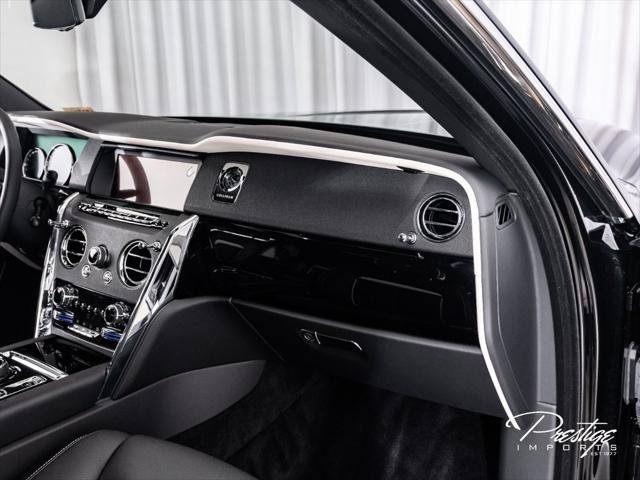 Used 2023 Rolls-Royce Cullinan AWD/4WD image 39