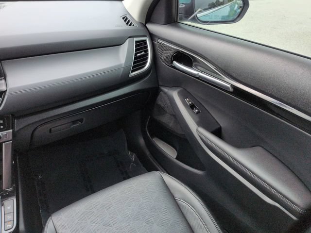 Used 2026 Kia Seltos EX FWD image 16