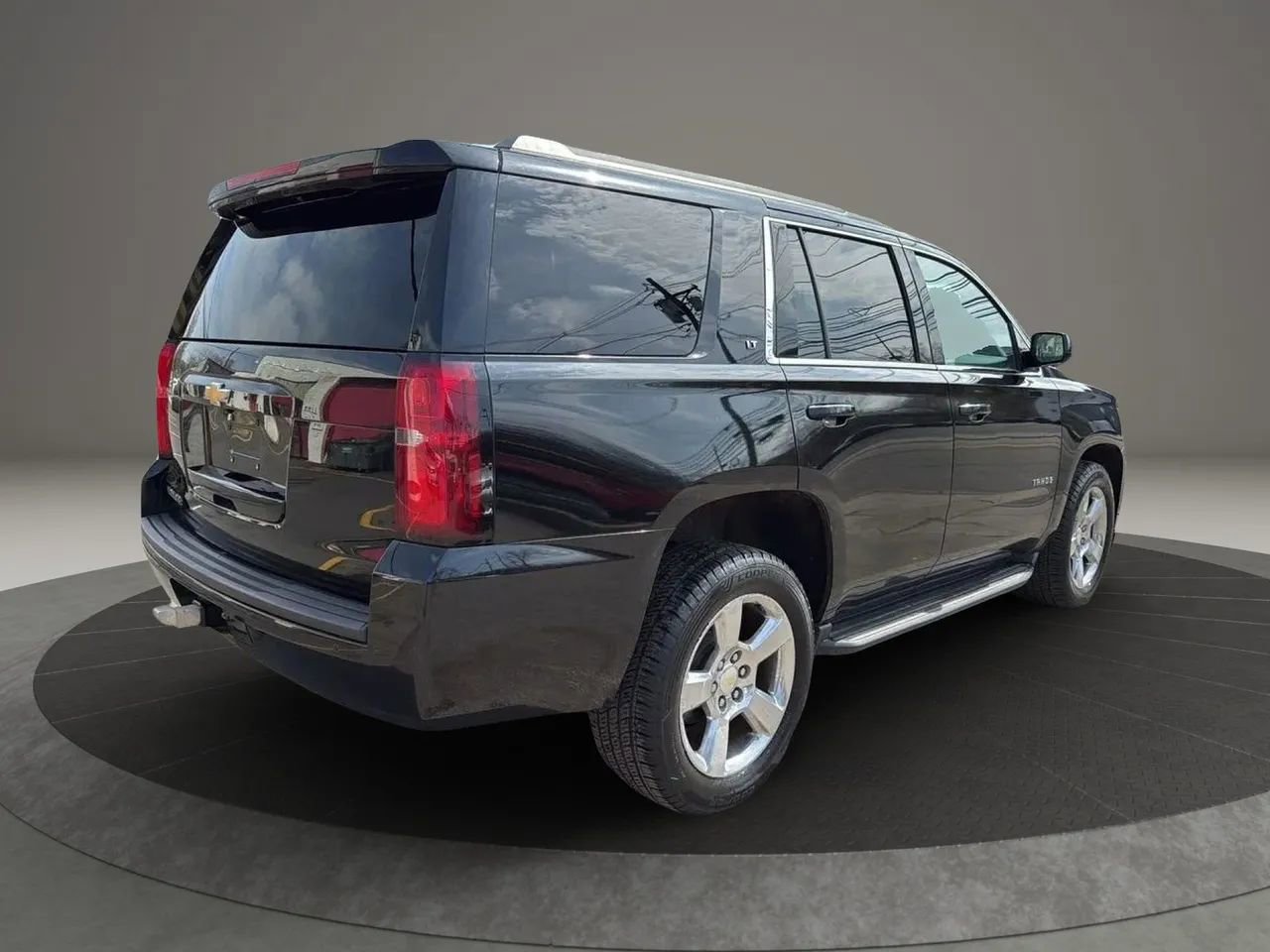 Used 2016 Chevrolet Tahoe LT image 5