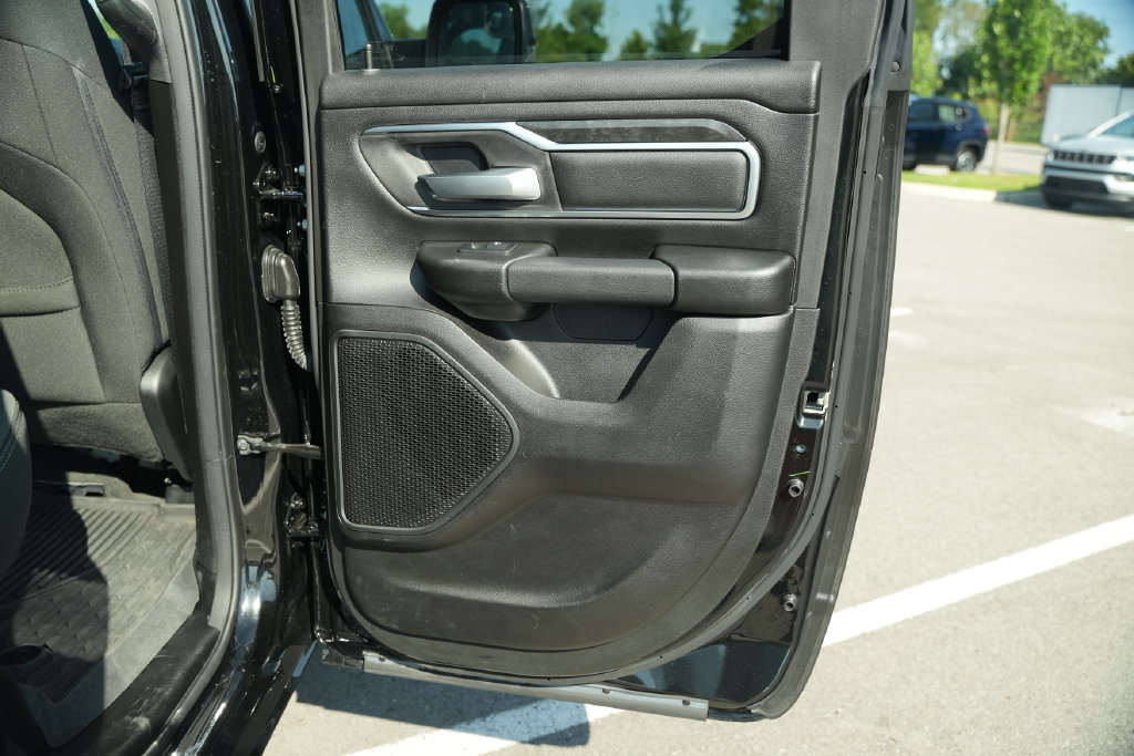 Used 2024 RAM 1500 Big Horn AWD/4WD image 24