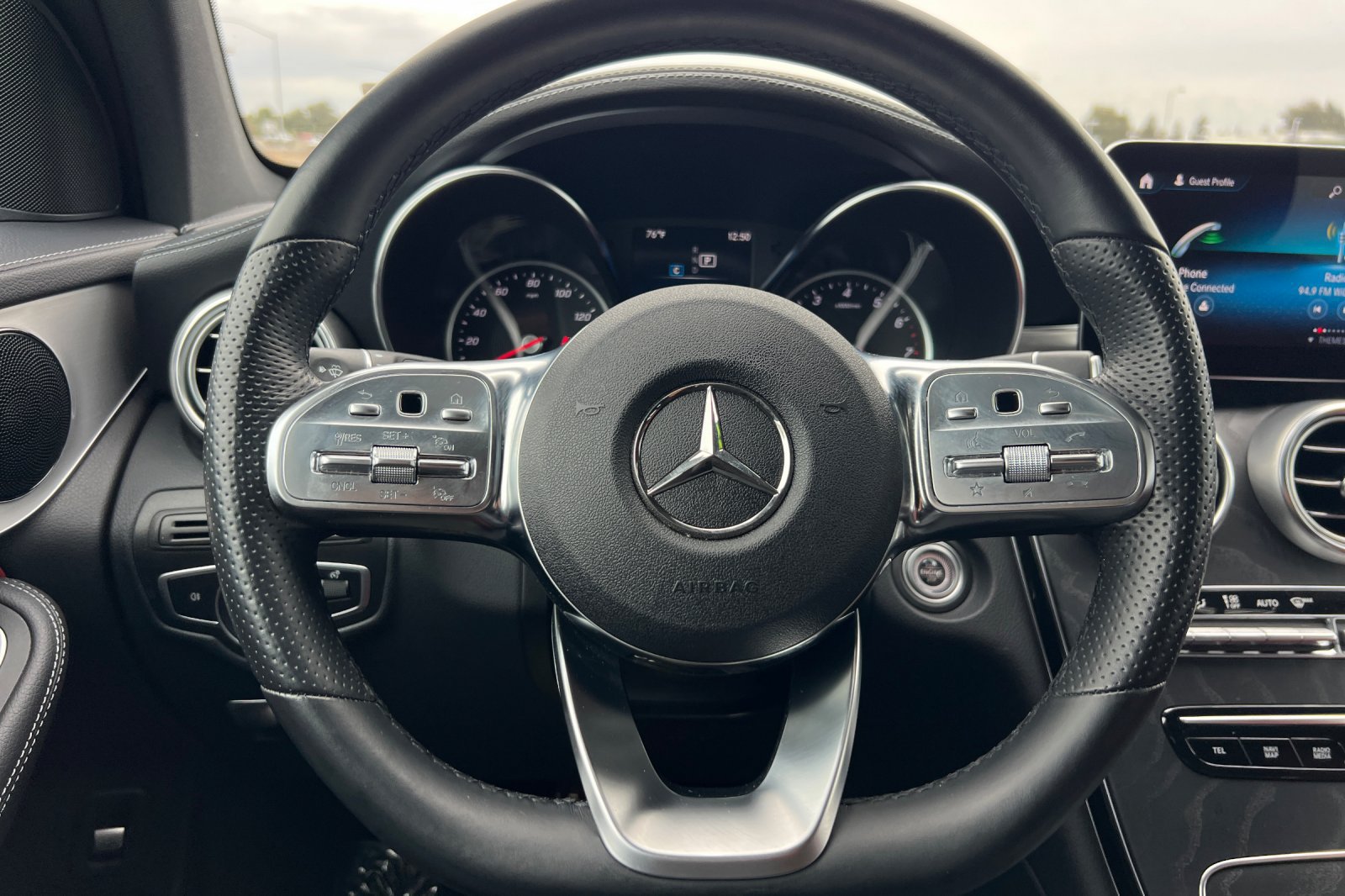 Used 2022 Mercedes-Benz GLC 300 4MATIC Coupe image 24