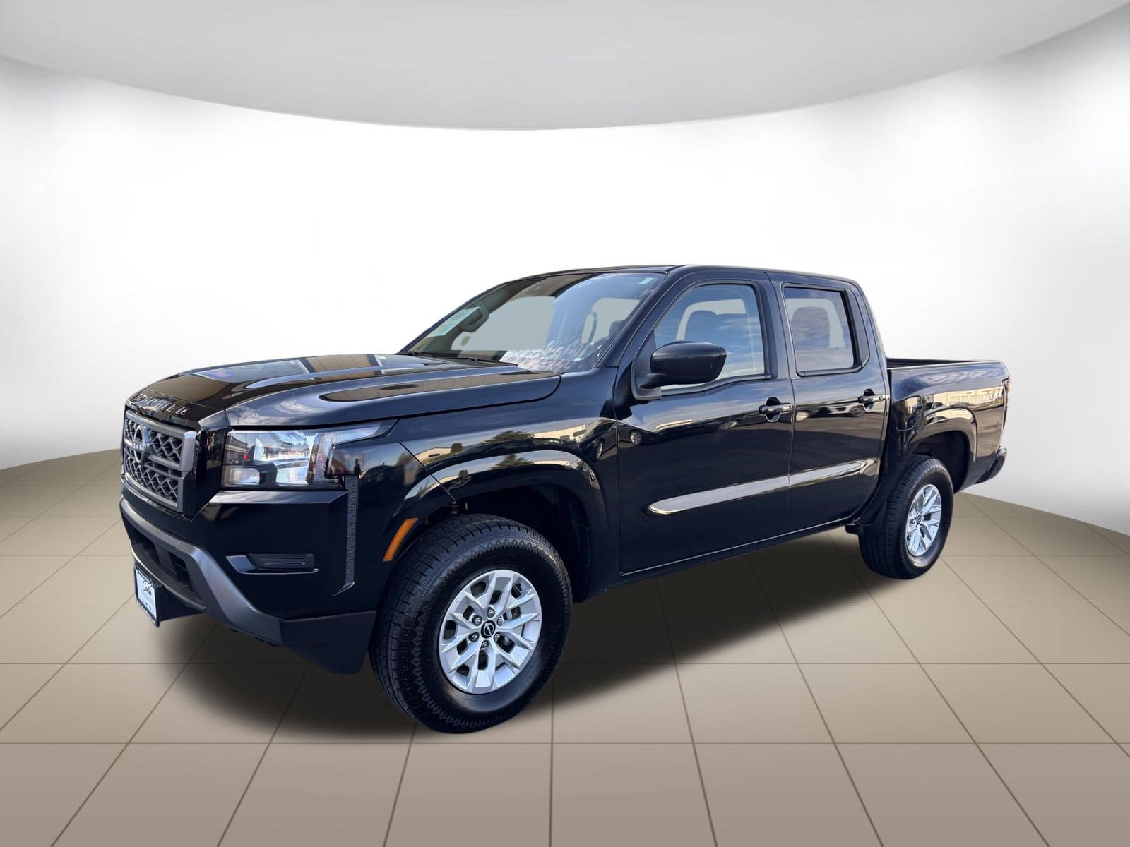 Used 2024 Nissan Frontier SV AWD/4WD image 3