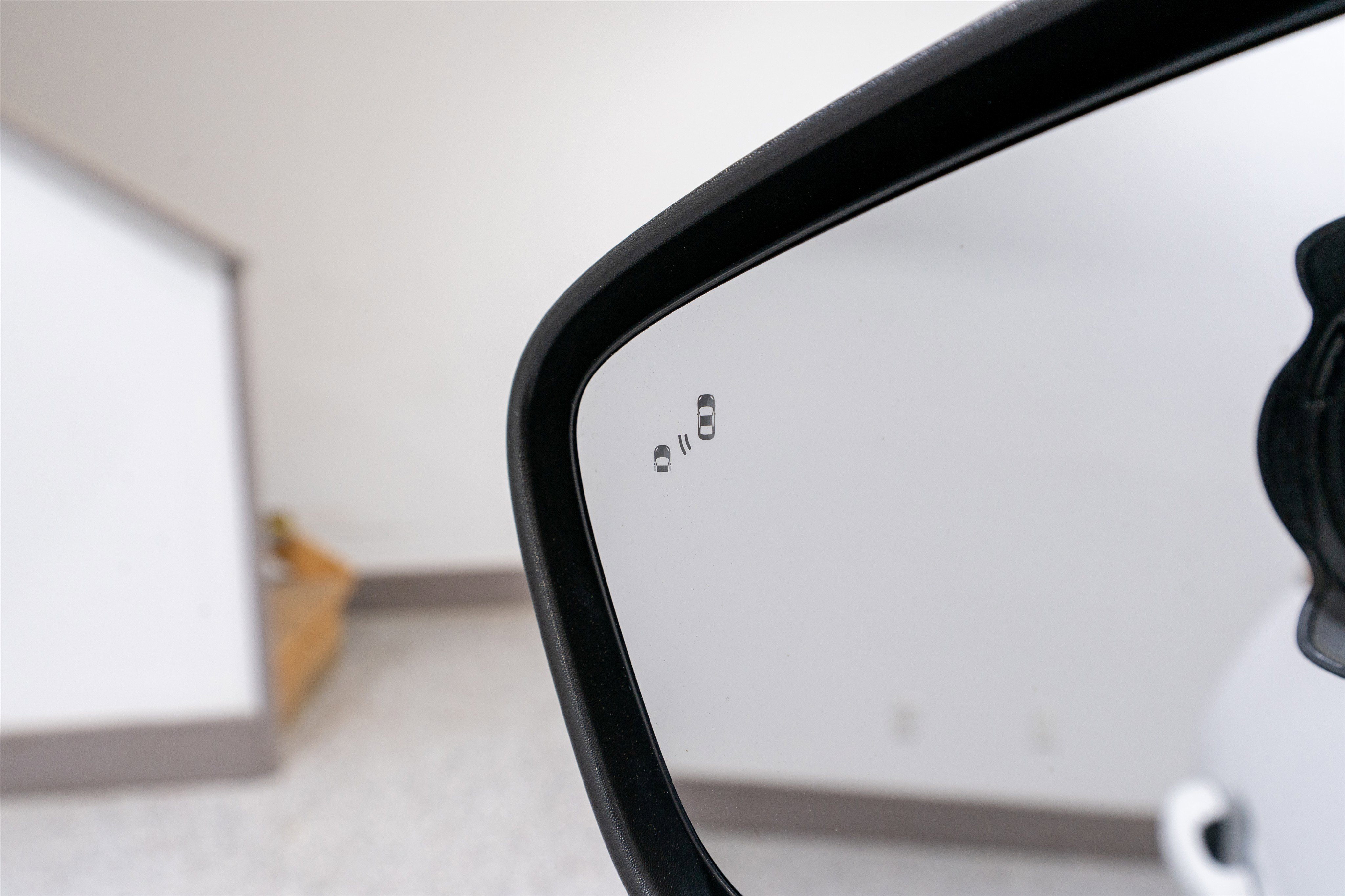 Used 2020 Ford Escape SEL image 13