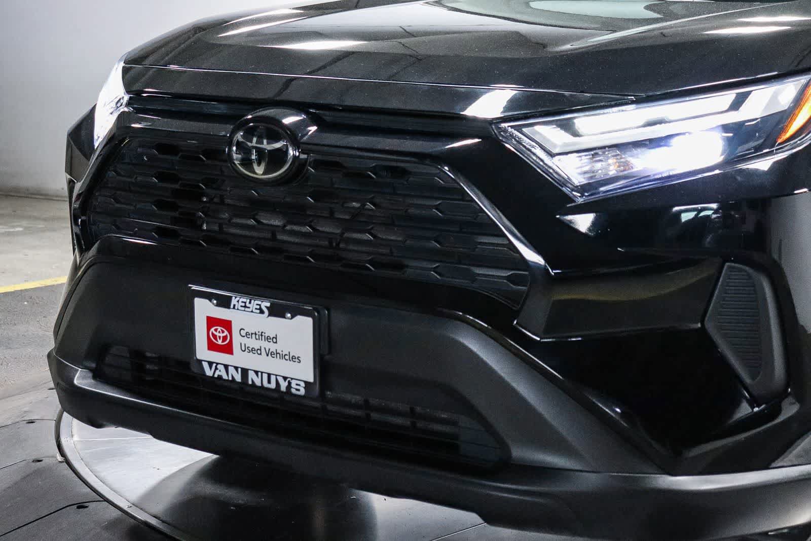 Certified 2024 Toyota RAV4 XLE FWD image 9