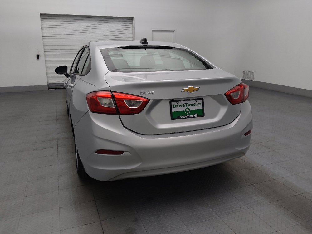 Used 2018 Chevrolet Cruze LS FWD image 6