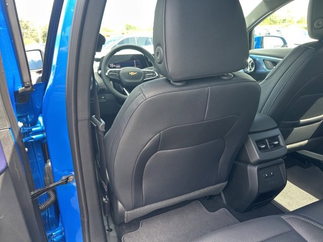 New 2026 Chevrolet Equinox EV LT image 37