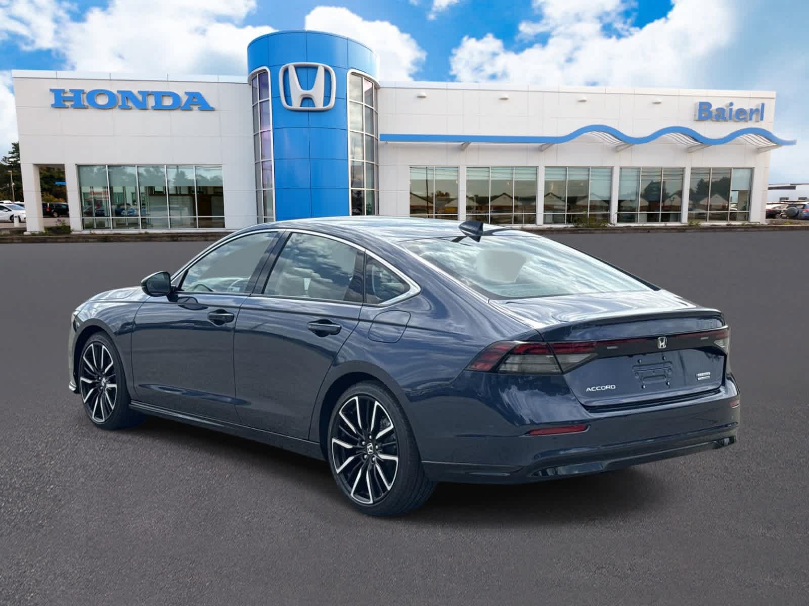 Used 2026 Honda Accord Touring image 3