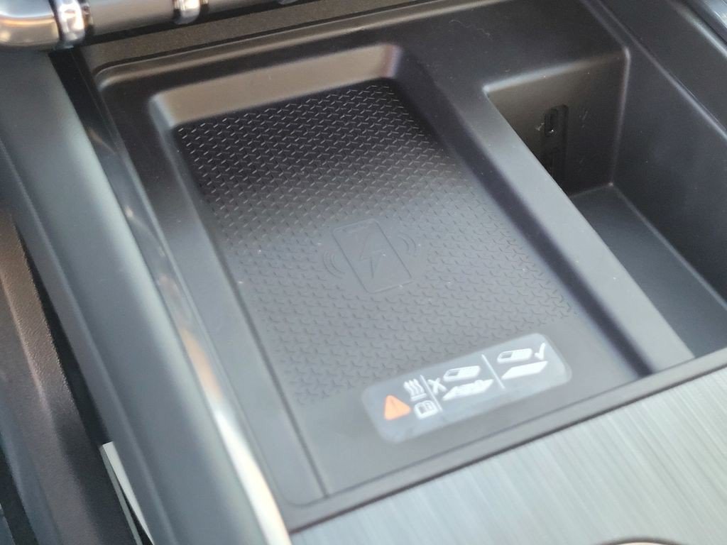 New 2026 GMC Acadia AT4 AWD/4WD image 16
