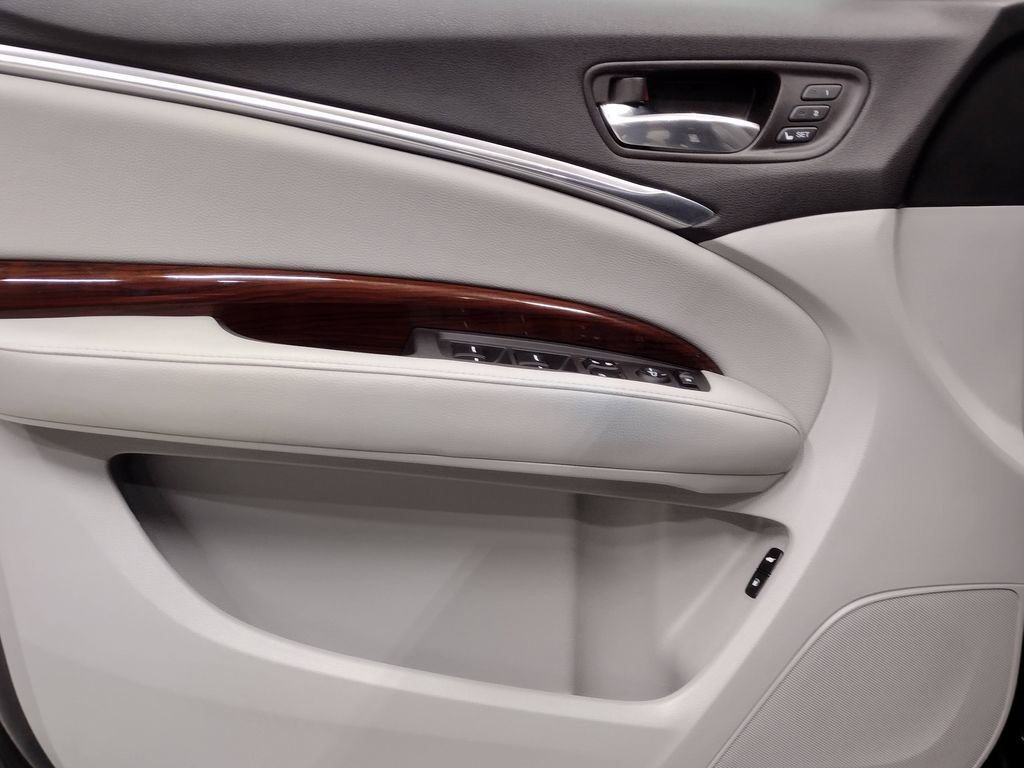 Used 2016 Acura MDX SH-AWD w/ Technology Package image 20