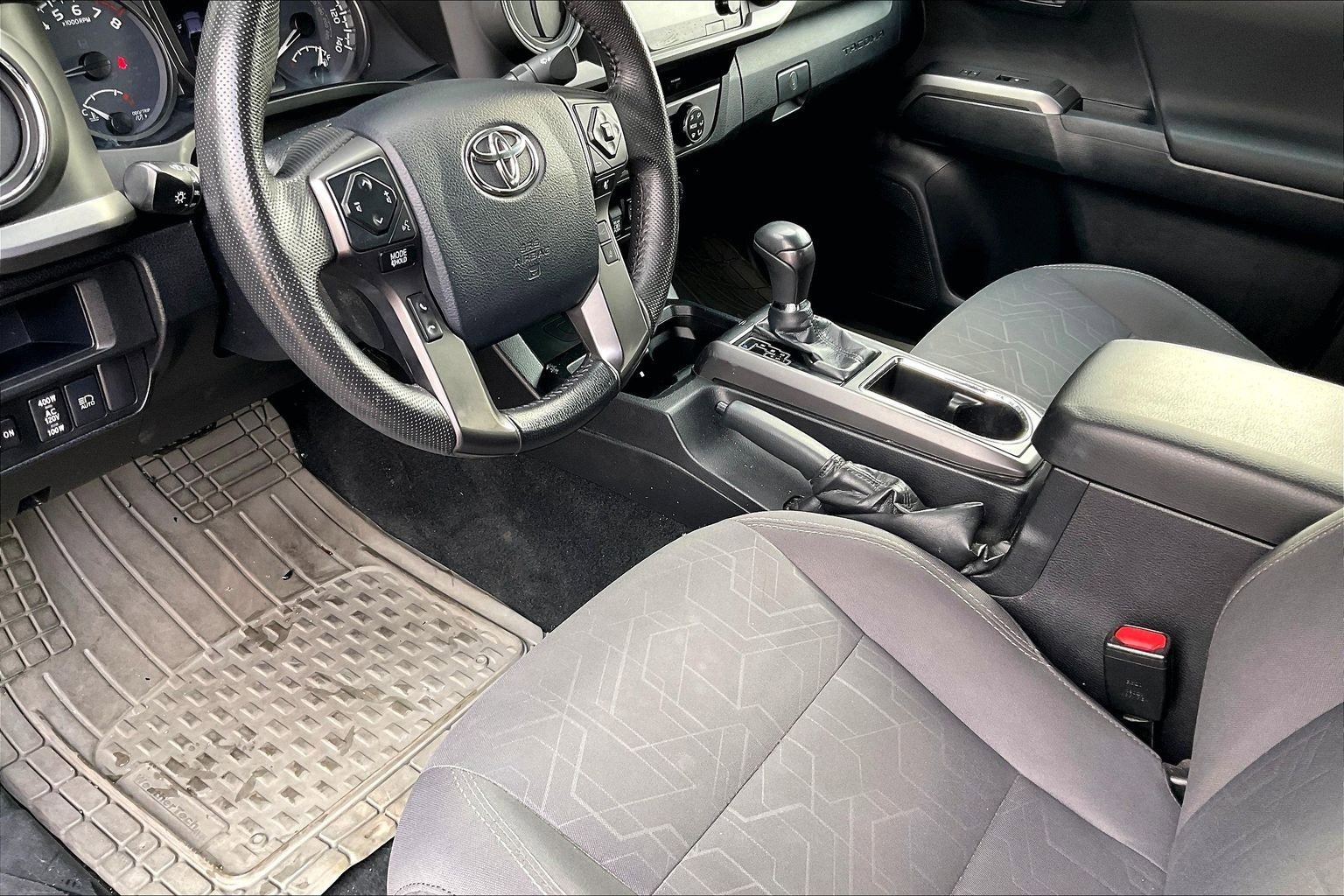 Used 2019 Toyota Tacoma TRD Off-Road image 14