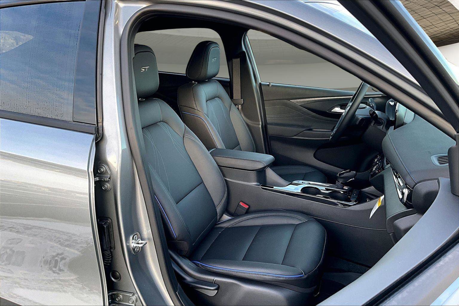 New 2026 Buick Envista Sport Touring w/ Convenience I Package image 12