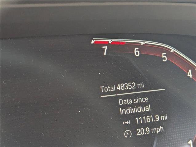 Used 2021 BMW X6 xDrive40i w/ M Sport Package AWD/4WD image 4