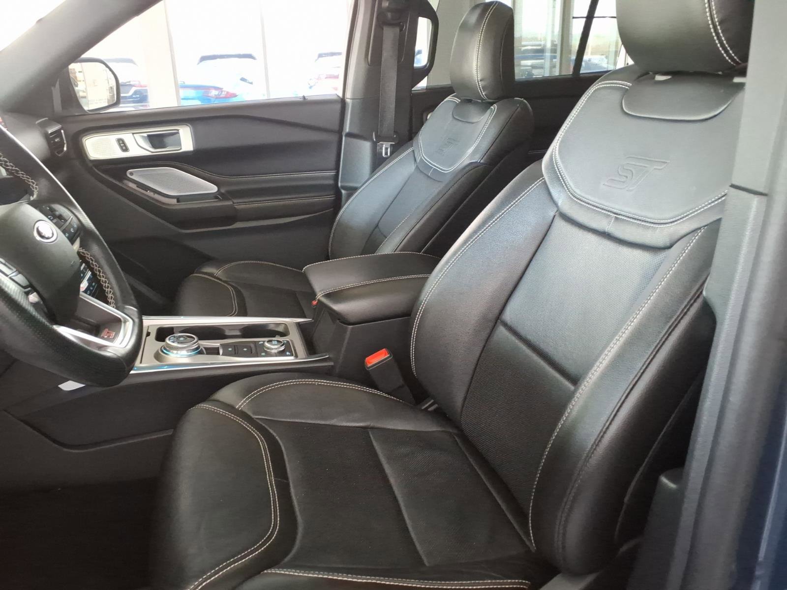 Used 2020 Ford Explorer ST w/ ST Street Pack image 10