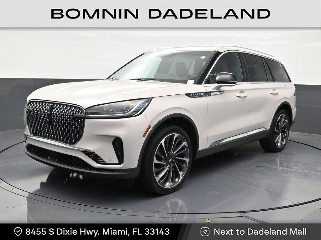 Used 2025 Lincoln Aviator Reserve w/ Illumination Package video 1
