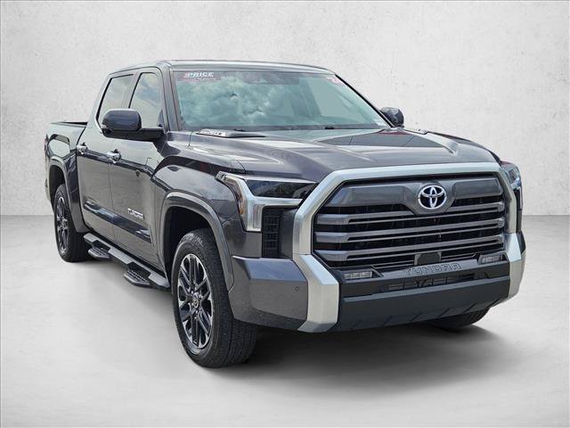 Used 2024 Toyota Tundra Limited w/ Power Package AWD/4WD image 3