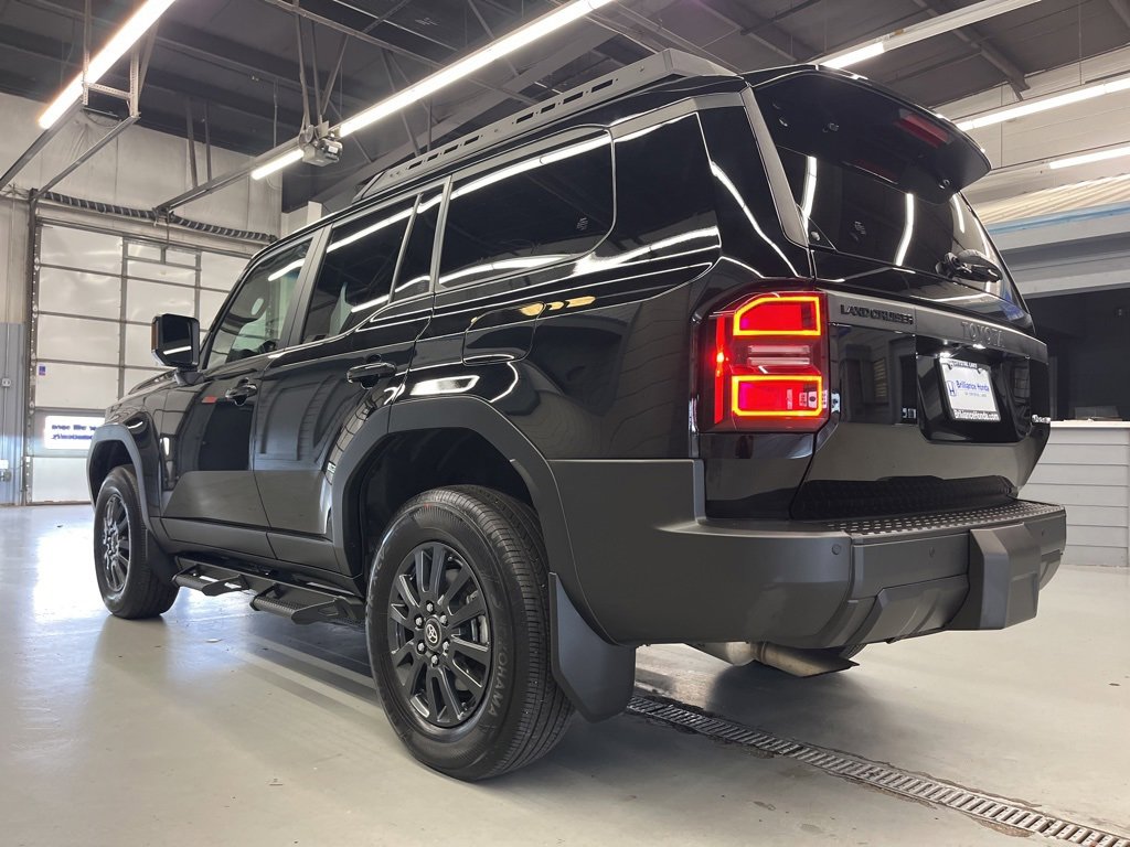 Used 2024 Toyota Land Cruiser 1958 image 5