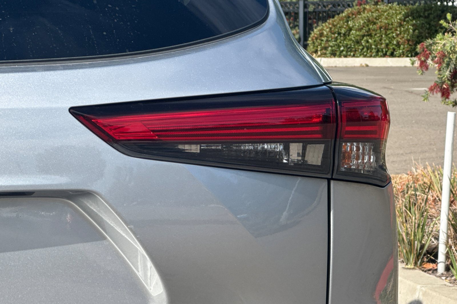 Used 2022 Toyota Highlander XLE image 53