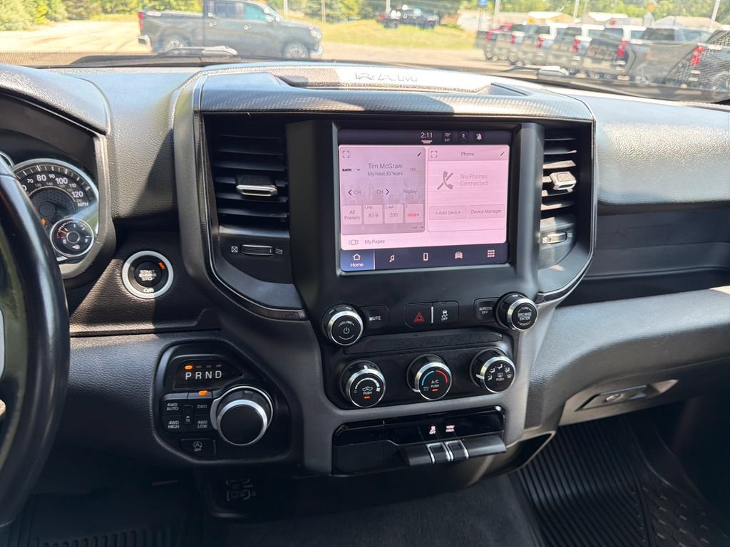 Used 2022 RAM 1500 Big Horn AWD/4WD image 18