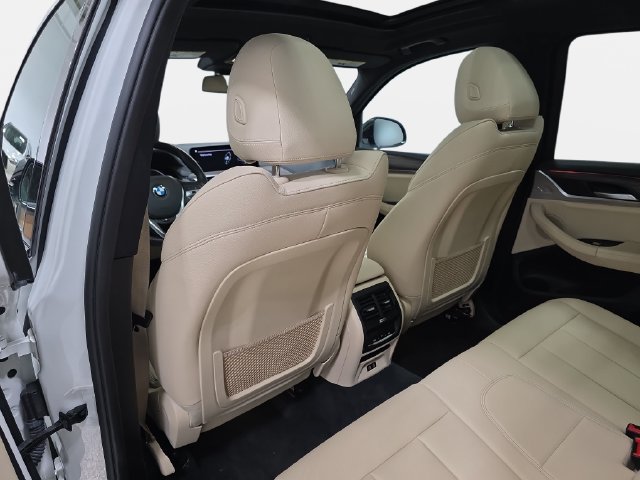 Used 2021 BMW X3 xDrive30i w/ Convenience Package AWD/4WD image 12