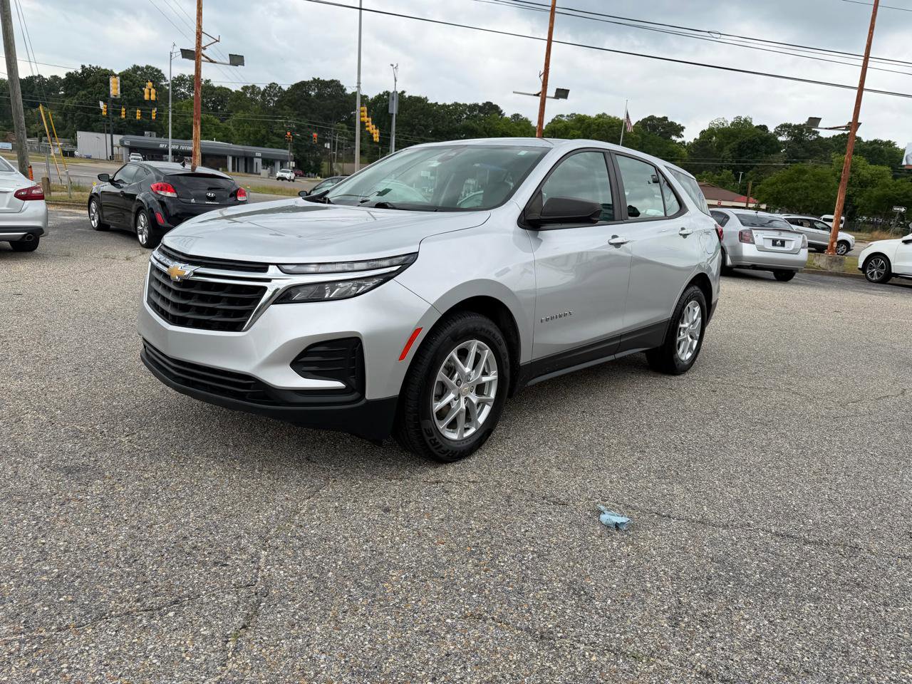 Used 2022 Chevrolet Equinox LS w/ Driver Confidence II Package FWD image 14