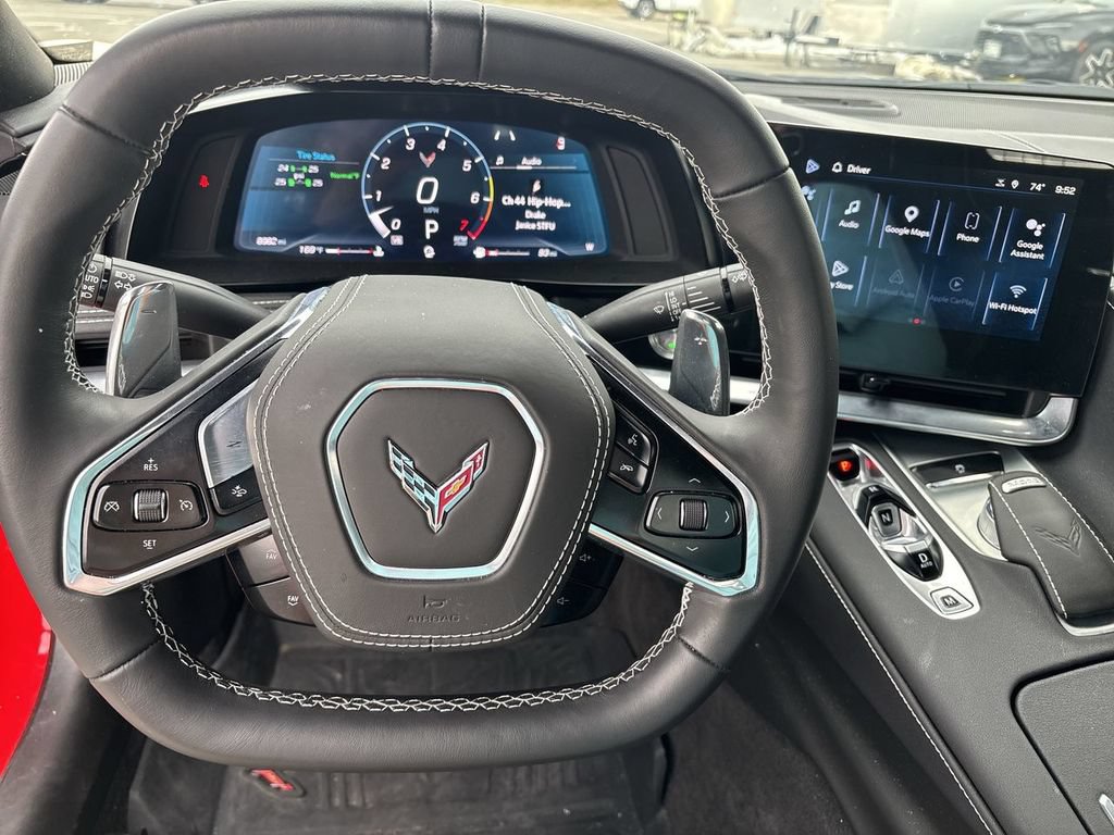 Used 2025 Chevrolet Corvette Stingray Convertible w/ 1LT RWD image 15