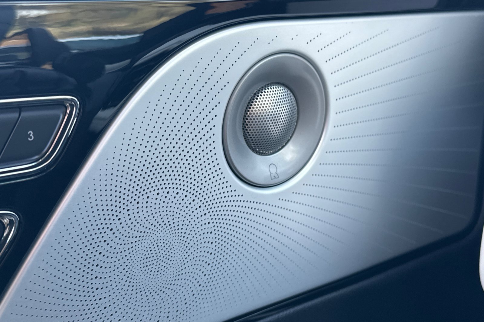 New 2025 Lincoln Aviator Reserve w/ Luxury Package image 28