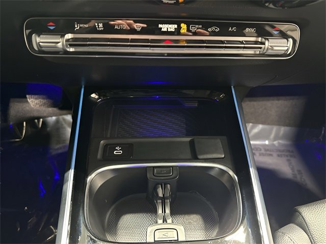 Used 2025 Mercedes-Benz GLB 250 4MATIC image 25