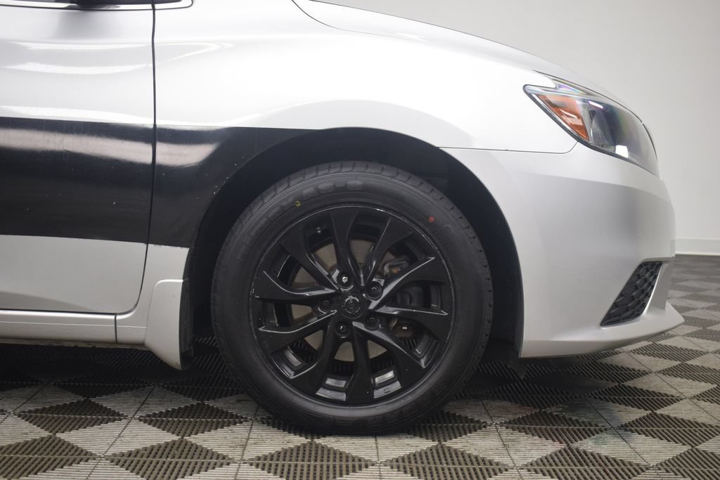 Used 2018 Nissan Sentra SV w/ Premium Package (P01) FWD image 27