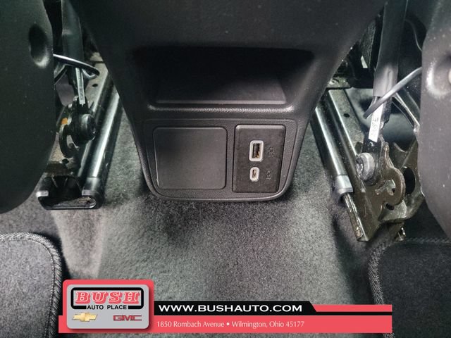 Used 2024 Buick Encore GX Sport Touring AWD/4WD image 12
