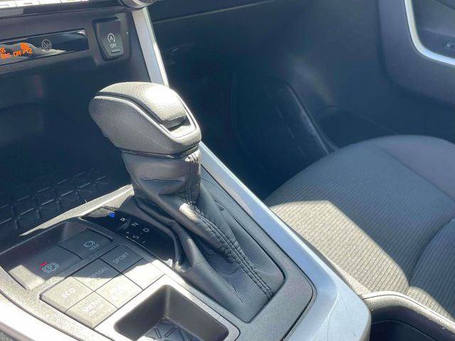 Certified 2025 Toyota RAV4 LE AWD/4WD image 30