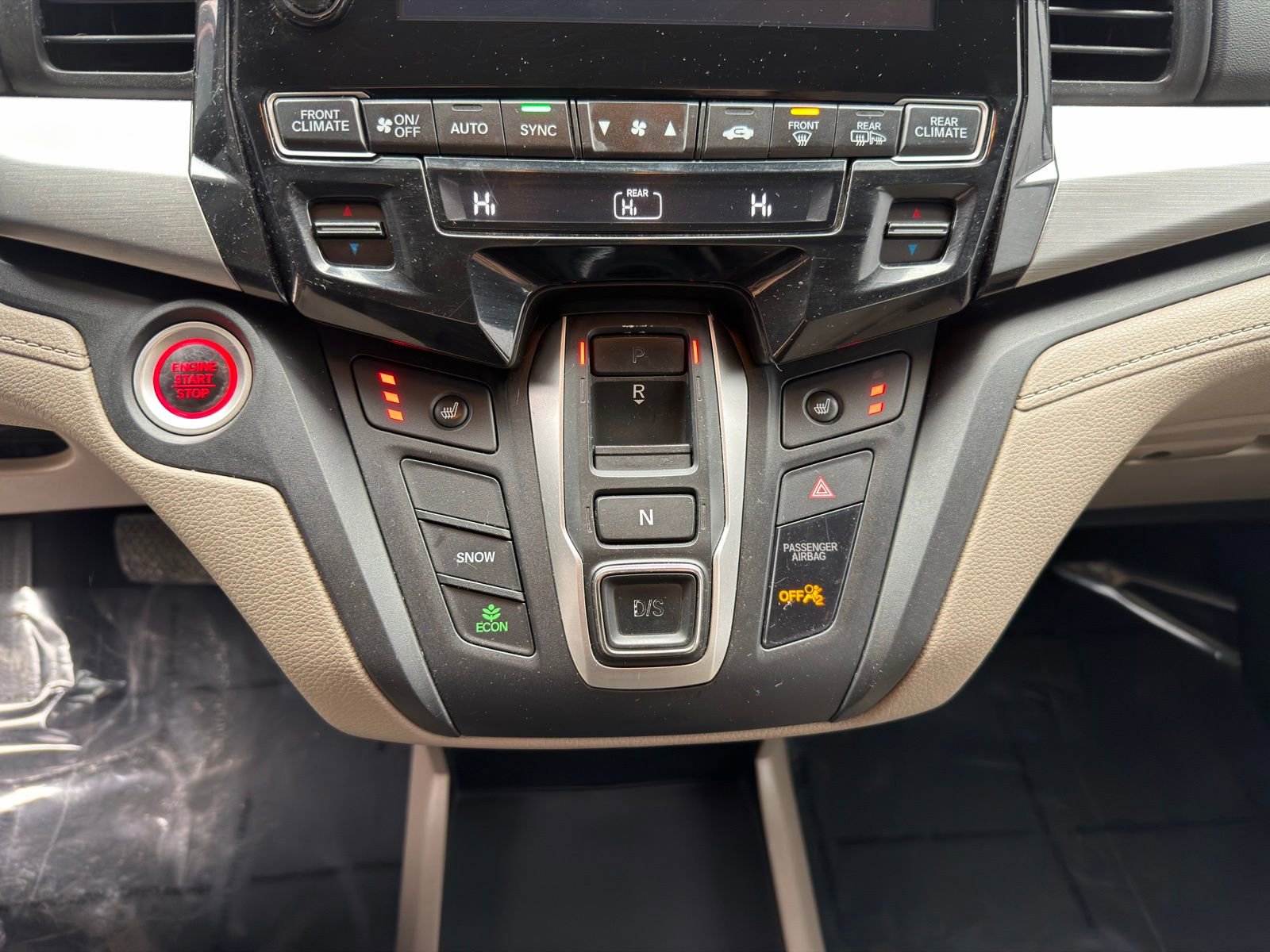 Used 2018 Honda Odyssey EX-L image 24