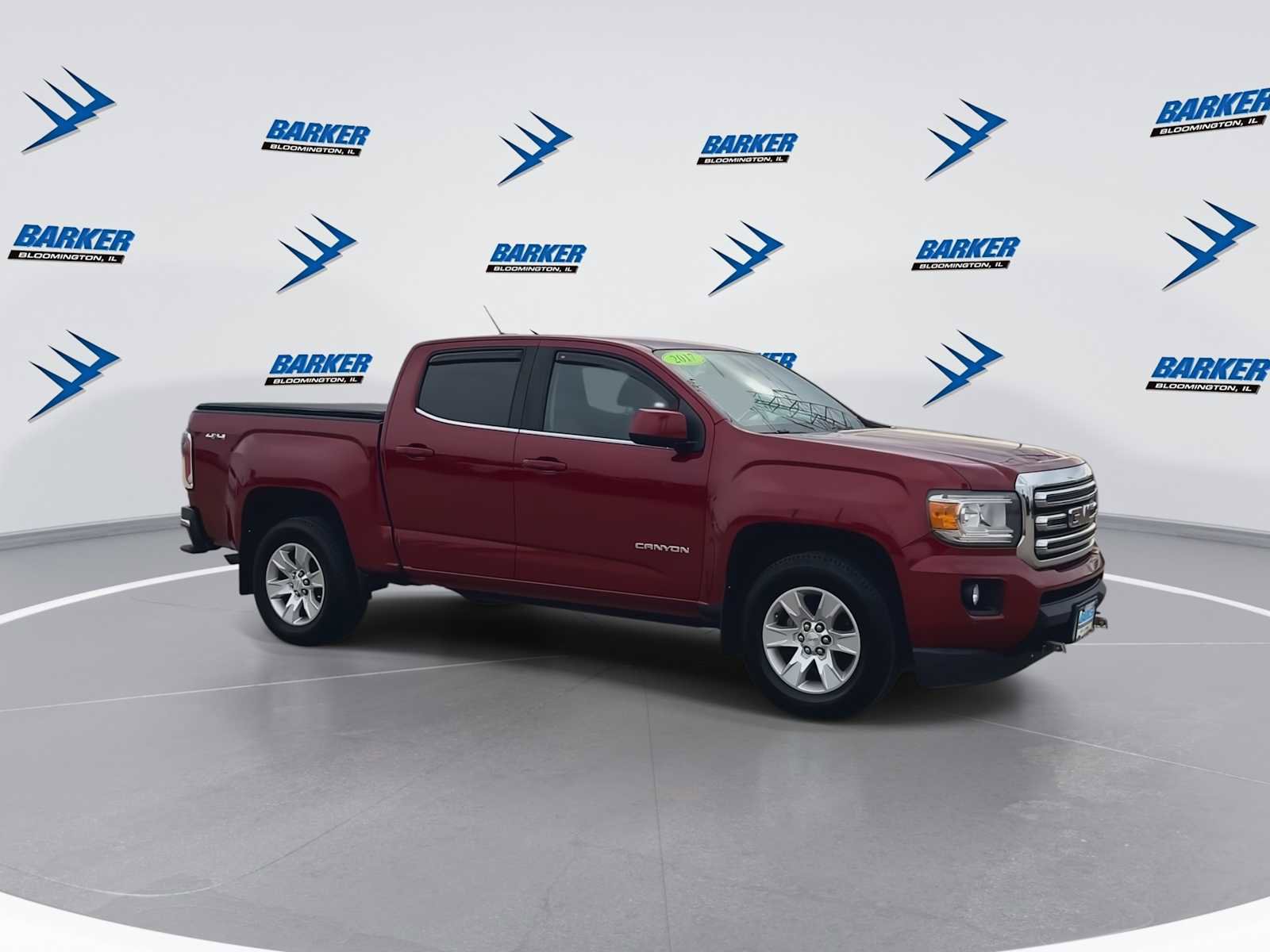 Used 2017 GMC Canyon SLE image 2