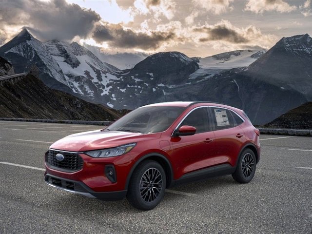 New 2025 Ford Escape SE