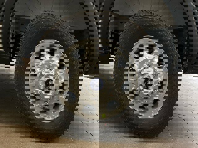 New 2026 Ford Transit 250 148 Medium Roof Extended AWD w/ Exterior Upgrade Package image 24