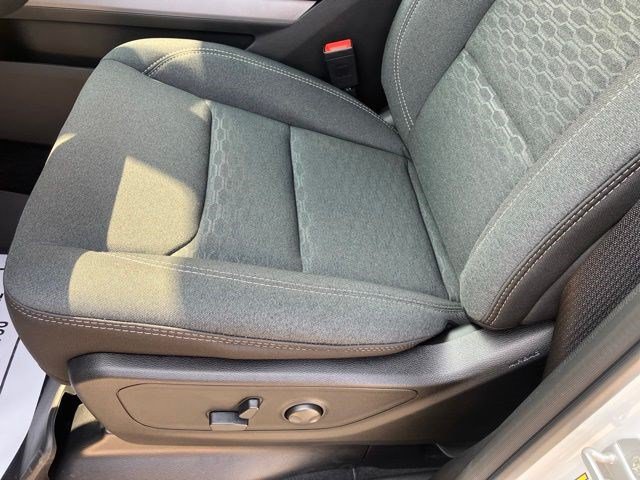 New 2026 RAM 1500 Big Horn AWD/4WD image 11