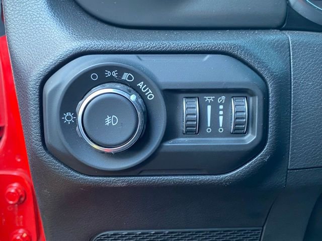 Used 2022 Jeep Wrangler Unlimited Sport image 16