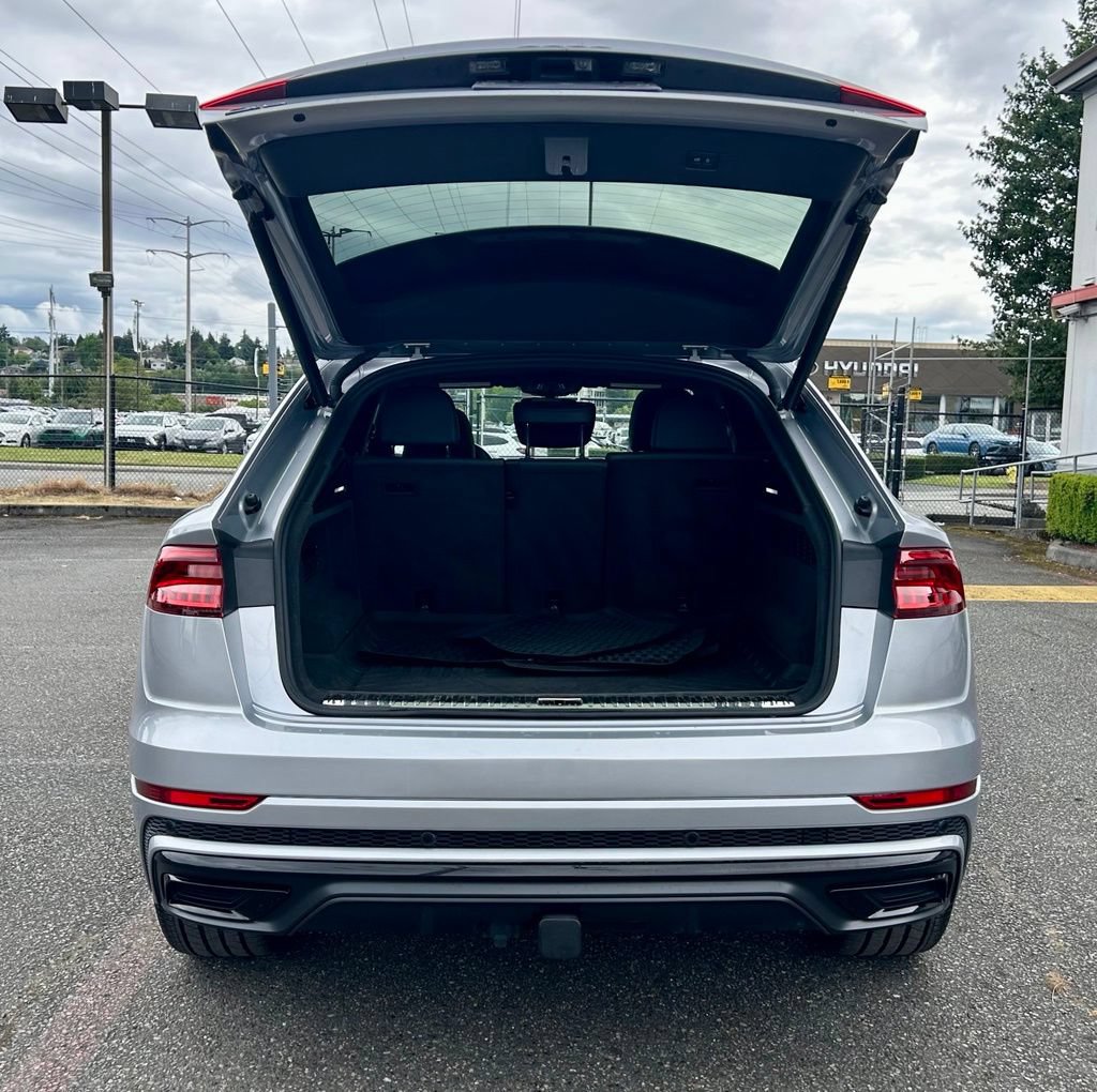 Used 2021 Audi Q8 Premium Plus AWD/4WD image 28