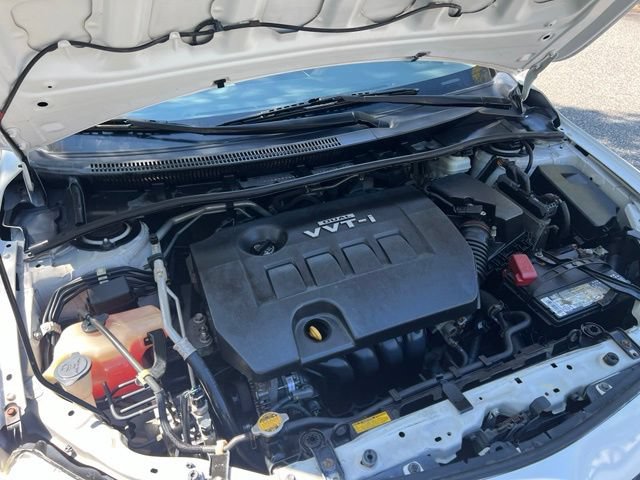 Used 2010 Toyota Corolla LE w/ All Weather Guard Pkg FWD image 38